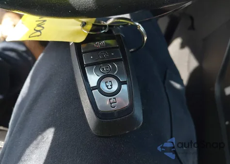 2020 Ford Explorer Xlt из США, поврежденный, VIN 1FMSK8DHXLGC87257